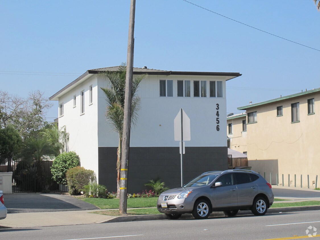Foto del edificio - 3456 Redondo Beach Blvd