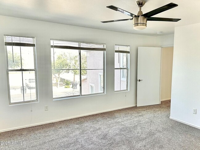 Building Photo - 1210 S 121st Dr