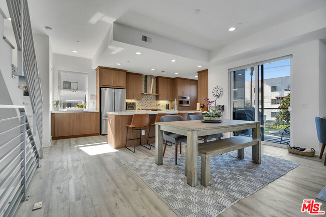 Building Photo - 3301 Aria Ln