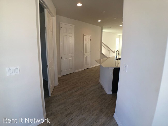 Foto del edificio - 4 br, 3.5 bath House - 7111 Bowspirit Pl