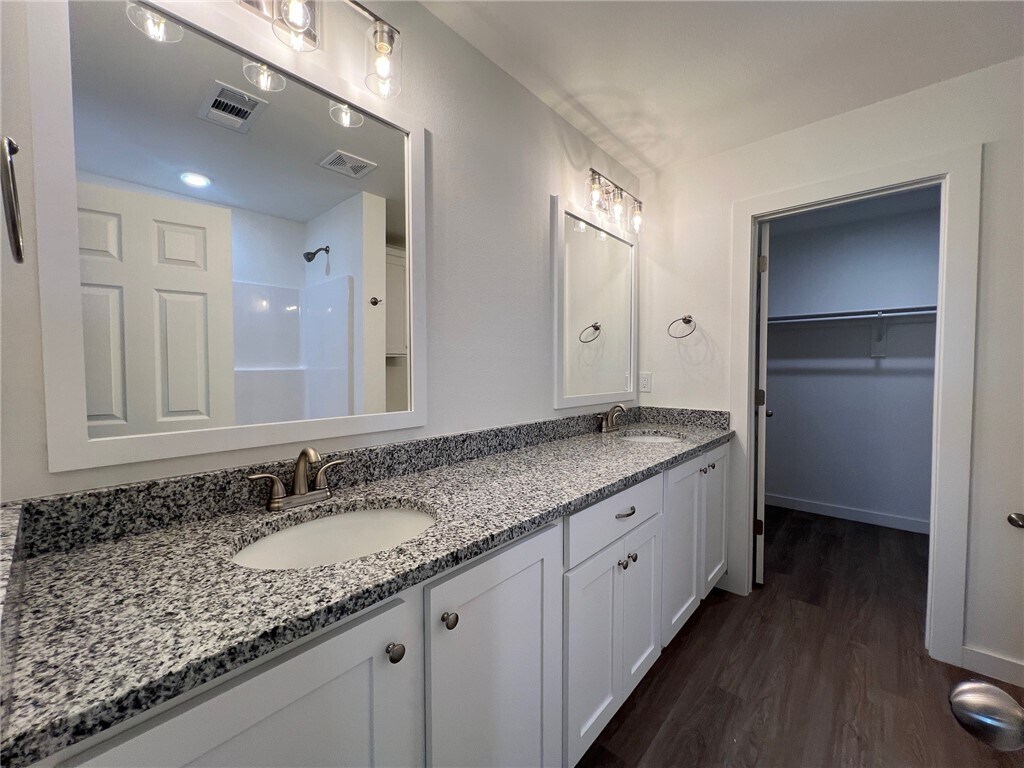 Foto del edificio - 6808 NW Trevy St