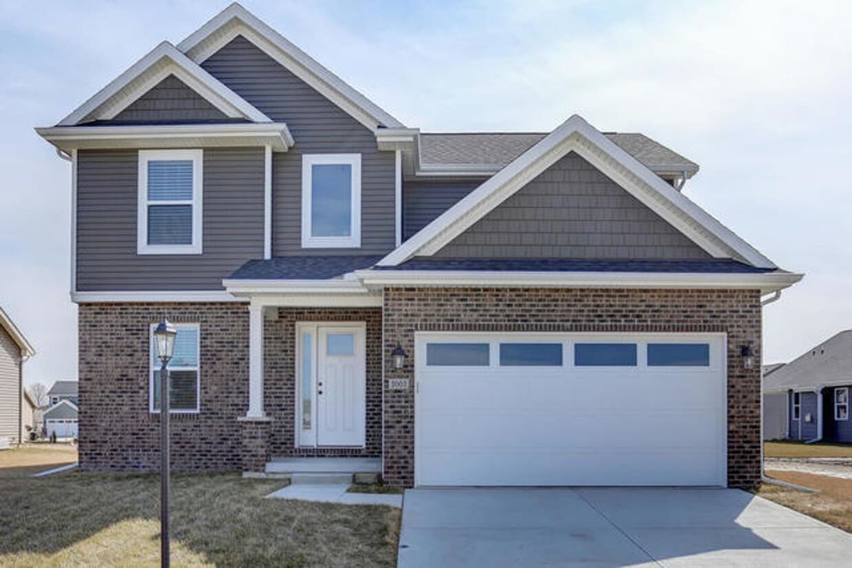 Foto principal - Beautiful 5 bed, 4 bath-Prairie Crossing, ...
