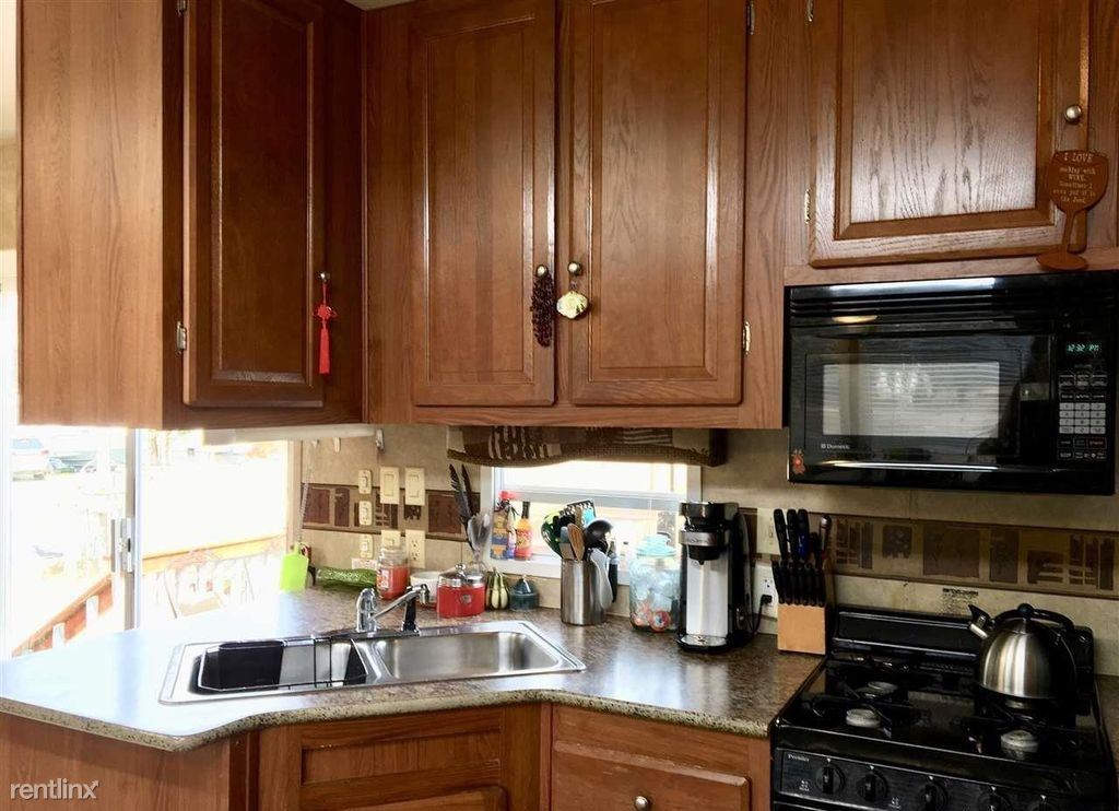 Building Photo - 1 br, 1 bath Apartment - 725 Buena Vista Dr