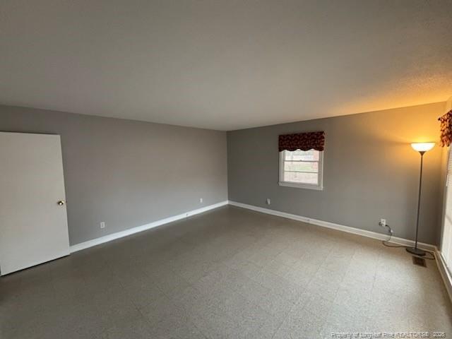 Foto del edificio - 4060 Legion Rd