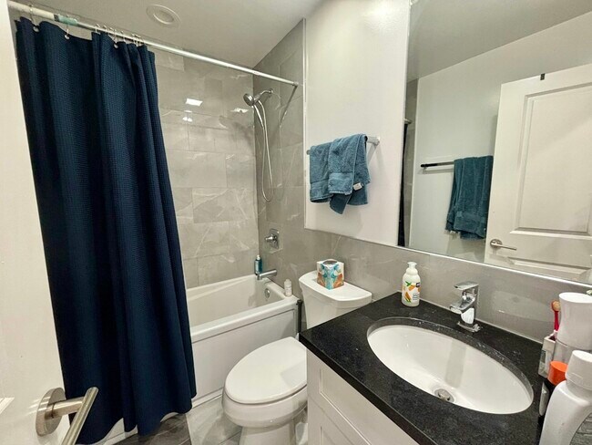 Foto del edificio - 6954 N Sheridan Rd