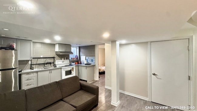 Building Photo - 600 Bradley Dr