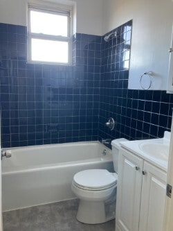 Updated super clean bathroom - 11 Elm St