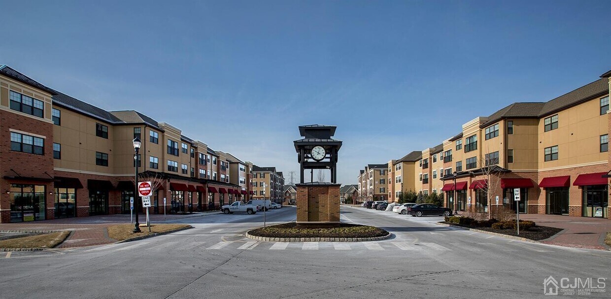 2218 Pine Valley Way, Piscataway, NJ 08854 Room for Rent in