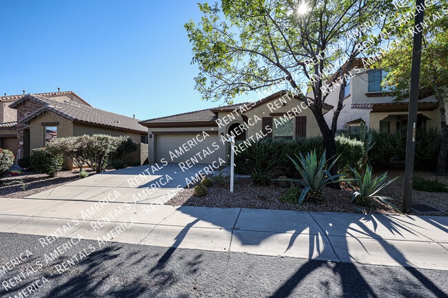 Building Photo - 4325 W Powell Dr