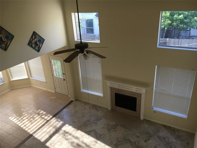 Foto del edificio - 14106 Anson Grove Ln