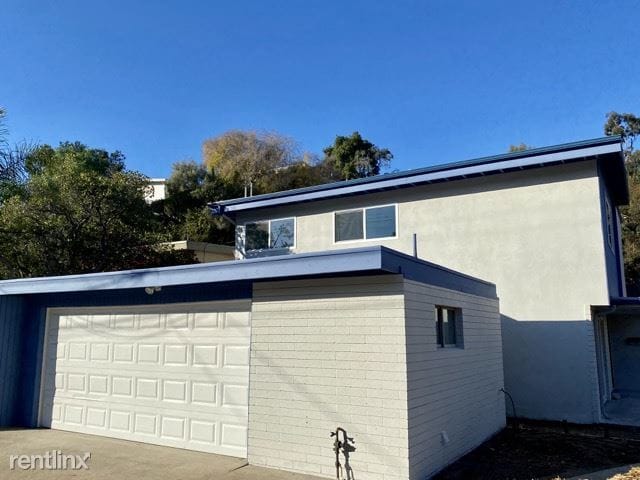 Building Photo - 3 br, 1.5 bath Duplex - 605 Bush Street
