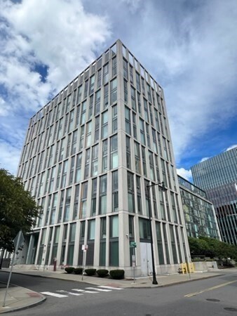 Foto del edificio - 2 Earhart St