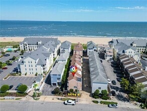 Building Photo - 2301 Beach Castle Ln