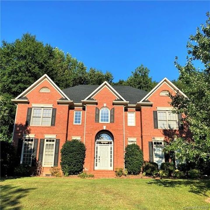 Primary Photo - 7021 Old Statesville Rd