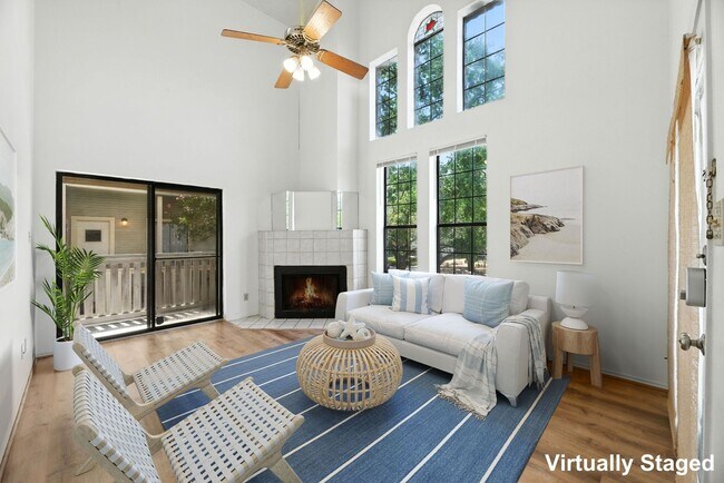 Foto del edificio - FABULOUS walkable/bikeable 3BR with parkin...