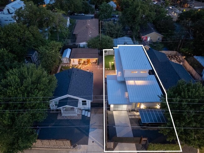 Building Photo - 3005 E Martin Luther King Jr Blvd