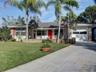 Building Photo - 117 N Caloosahatchee Ave