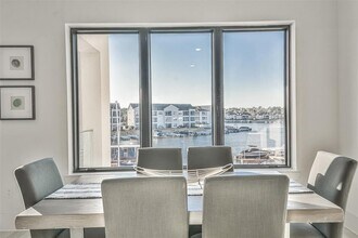 Building Photo - 15260 TX-105