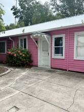 Building Photo - 1606 Hough St