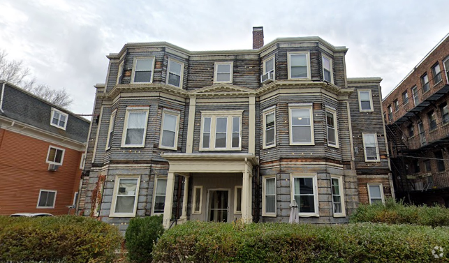 Building Photo - 63 Dana St