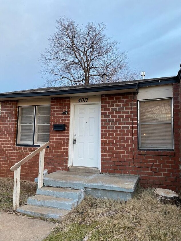 Foto principal - 2 Bed 1 Bath-Packinghouse View Add. SW OKC