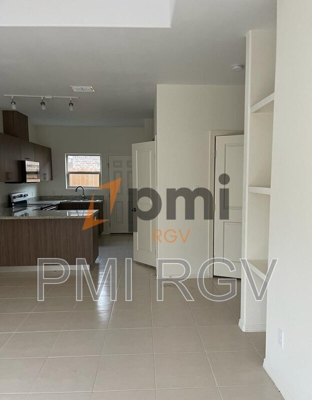 Foto del edificio - 818 S Michigan St