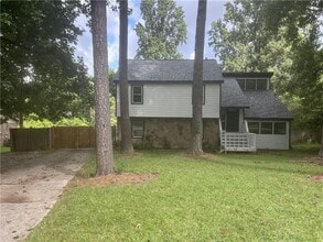 Building Photo - 2918 Mockingbird Cir