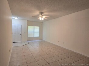 Building Photo - 10306 Fox Trail Rd S
