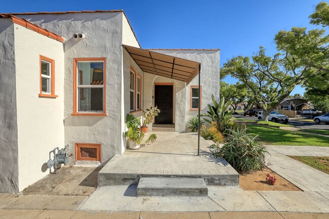 Building Photo - 508 Winchester Ave