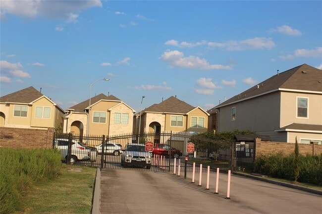 Foto del edificio - 12623 Ashford Shore Dr