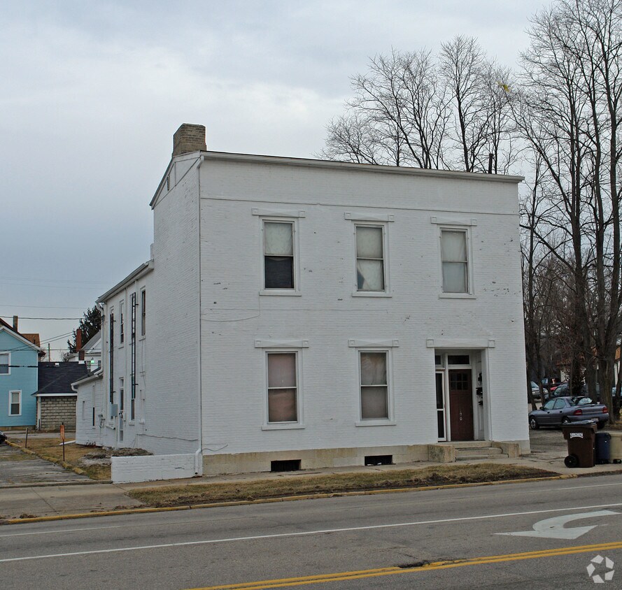 Primary Photo - 188-190 E Main St