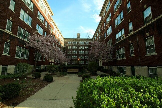 The Windsor Apartments - Windsor Apartments