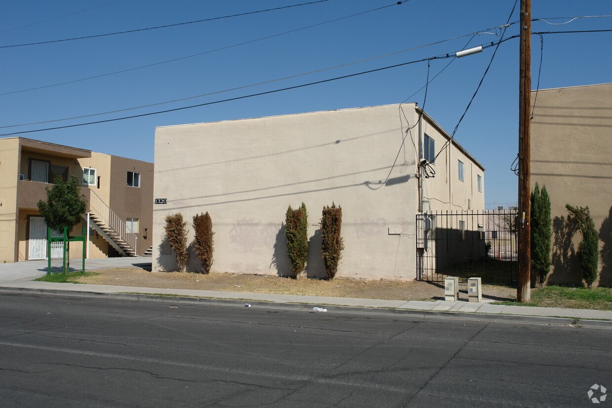 Building Photo - 1320 22nd St. North