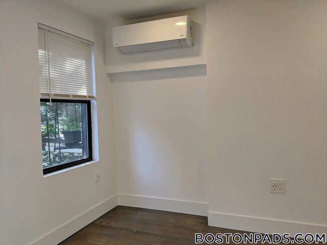 Foto del edificio - 61 Joy St