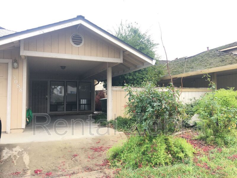 3088 Queens Cir, Merced, CA 95340 Condo for Rent in Merced, CA