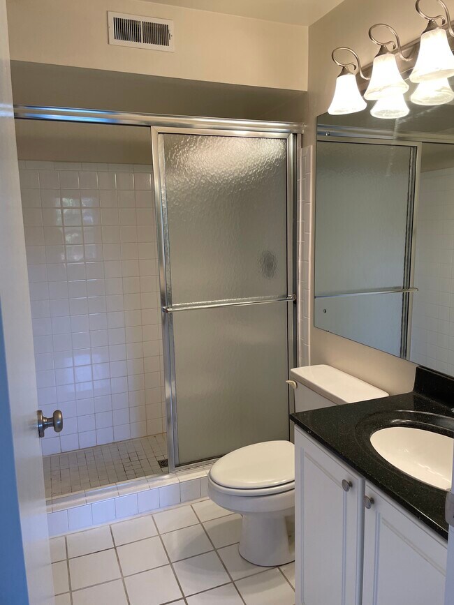 Bathroom in Master Bedroom - 5651 Kugler Mill Rd