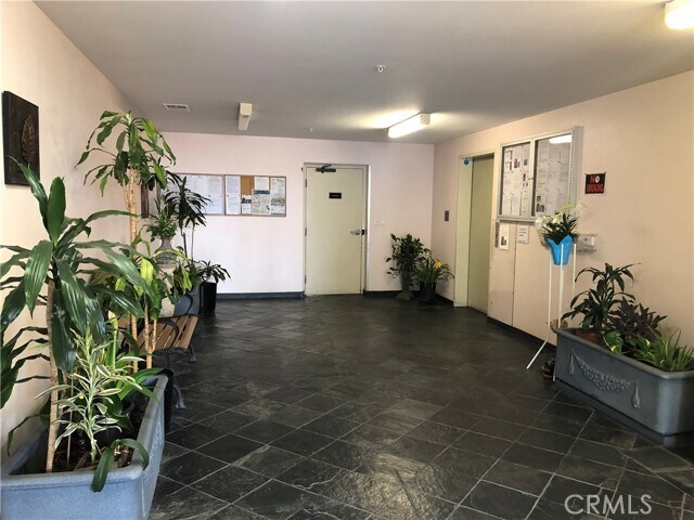 Foto del edificio - 200 N 5th St