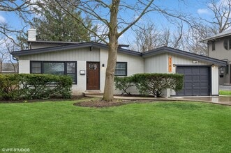 Building Photo - 1181 Sherwood Rd