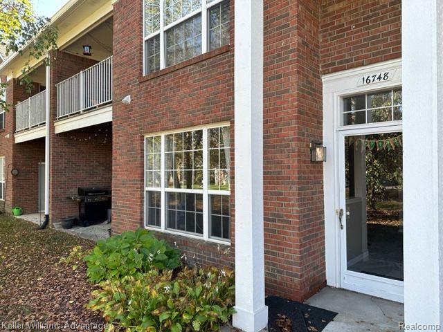 Building Photo - 16748 Dover Dr