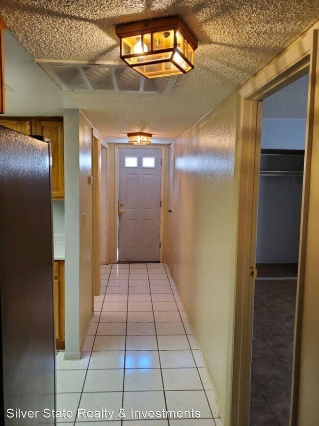 Building Photo - 2 br, 1 bath House - 417 Las Casitas Way