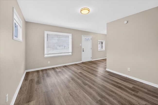 Foto del edificio - 3610 N Emerson Ave