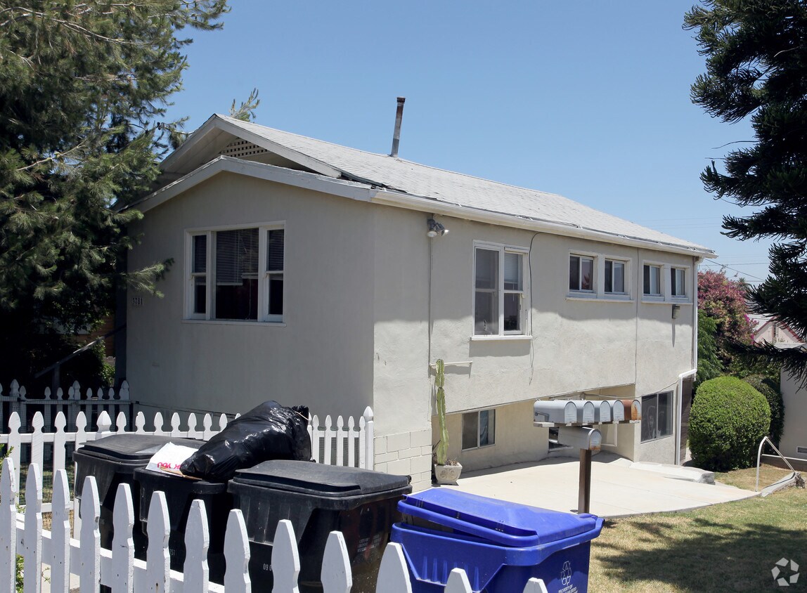 Primary Photo - 3777-3781 37th St