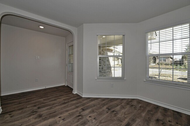 Foto del edificio - 7719 Nova Star