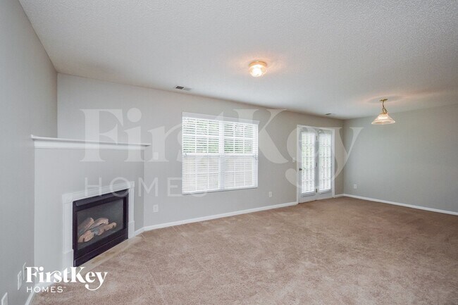 Foto del edificio - 70 Fieldview Ln