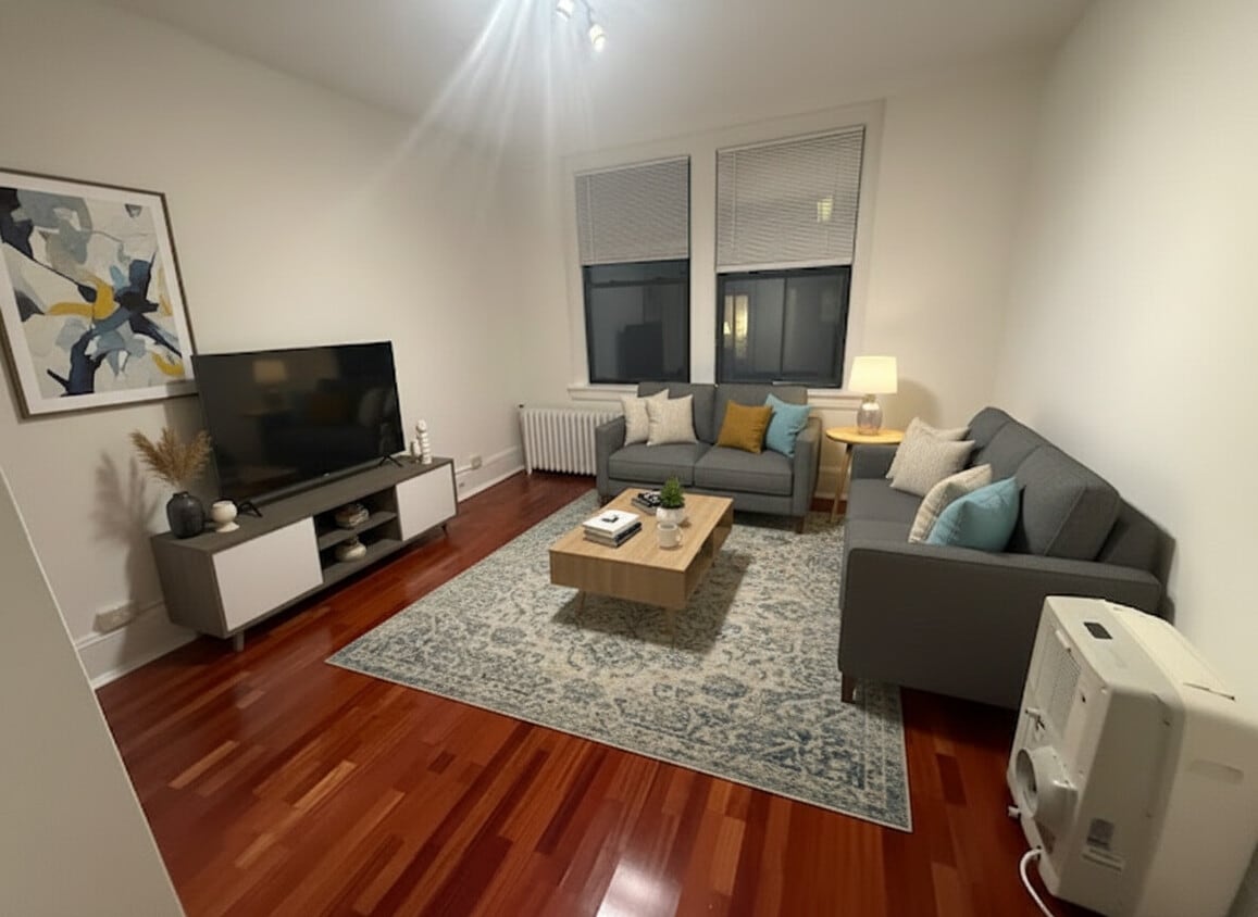 Photo - 1324 Locust Street-914-915