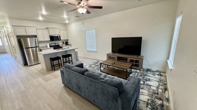 Foto del edificio - Brand-new 2 Bedroom, 1 Bathroom Home!