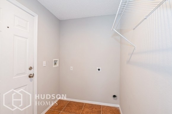 Building Photo - NOW AVAILABLE! 10169 Cody Ln, Orlando, FL,...
