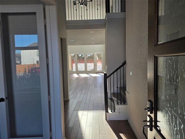 Foto del edificio - 221 Bauer Lp