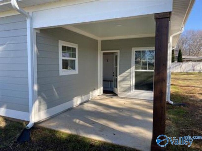 Foto del edificio - 2905 9th Ave SW