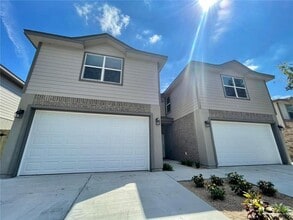 Building Photo - 13 Nassau St